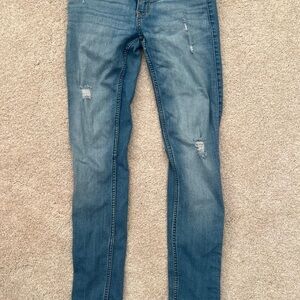 Hollister Women's Straight Leg Jeans in Blue